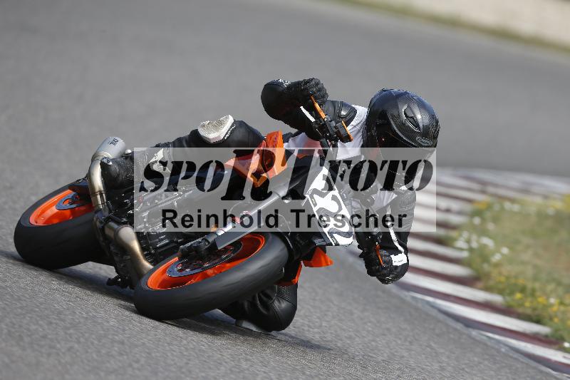 /32 03.08.2026  TIMMOT ADR/Gruppe C/222